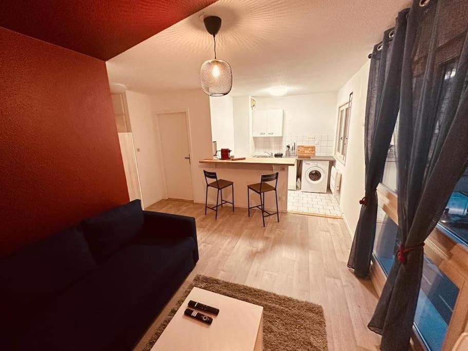 Studio Centre Avec Wifi Apartman Mulhouse Kültér fotó